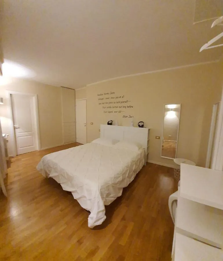 B&B Metro' Perugia 0*,  Italy
